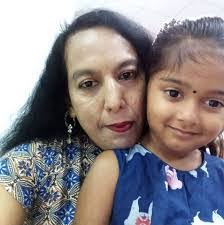 Deanna Troxel's Instagram, Twitter & Facebook