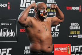 Daniel cormier doesn't have any issues with dana white's relentless attitude to getting khabib nurmagomedov back in the octagon. Daniel Cormier Reveals Positive Covid 19 Test Ahead Of Ufc 252