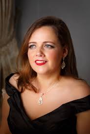 Contralto Sarah-Ellen Murphy records Cantabile