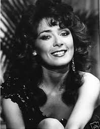 Get to know Dori Doreau