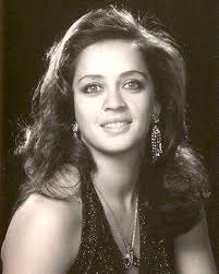 Old portraits have a charm of their own ... my Dad Ahmed Ali took this  after I won 'Miss India 1976 ' .... I was 19 #photography  #portraitphotography