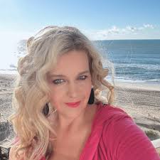 From being homeless to being in business to reading a hall of fame style  review