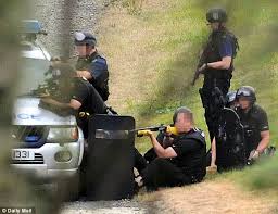 Free shipping on orders over $25 shipped by amazon. Raoul Moat Inquest Police Shotgun Tasers Were Ineffective And Non Lethal Daily Mail Online
