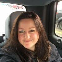 Melanie Whitman's Instagram, Twitter & Facebook