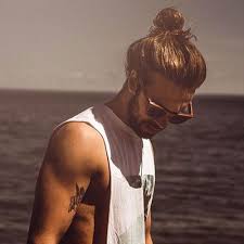Long Hairstyles For Men Loose Man Bun Man Bun Hairstyles Beach Outfit Men Man Bun
