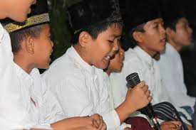 Sedang waqaf ikhtiyari sendiri masih dibagi menjadi 4 macam waqaf, yakni waqaf tam, waqaf kafi. Pembagian Waqaf Dalam Membaca Al Qur An Qowim Net