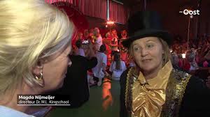 Goed nieuws voor rob dekay fans. Mr M L Kingschool Denekamp Bestaat 50 Jaar En Viert Feest Watsupeurope Europe S Latest News Entertainment Platform