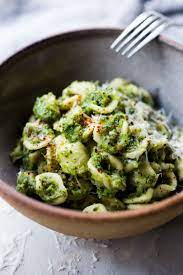 Orecchiette Pasta With Broccoli Sauce Feasting At Home Recipe Vegetarian Pasta Dishes Quick Vegetarian Meals Pasta Dishes