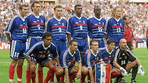 El técnico aseguró que aún no es el entrenador de la selección colombia y la anfp tampoco ha anunciado su salida del. Mundial 2018 Rusia Francia 1998 Exhibicion De Zidane Y Primera Copa Del Mundo Para Francia Marca Claro Mexico