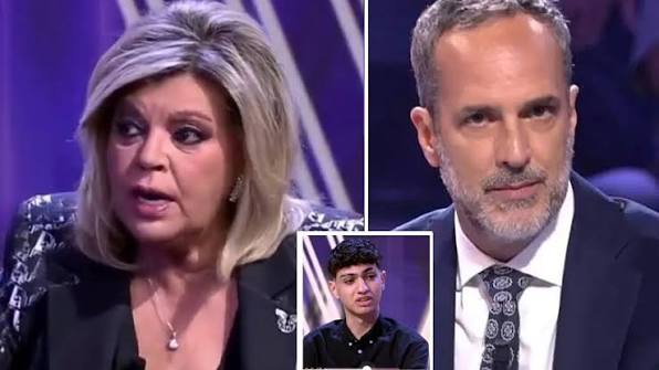 Inesperado descuido de Terelu Campos en De Viernes con Santi Acosta en  telecinco