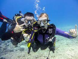 Add personalized instruction, a perfect safety record. Big Kahuna Water Sports 808 542 9494