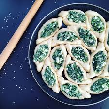 Pide Mit Spinat Und Schafskase Gefullt Rezepte Lecker Und Hauptspeise