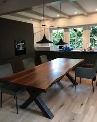 Massivholztisch Esstisch Baumtisch Nussbaumtisch Tisch Holztisch Aus Nussbaum Holz Mit Naturlicher Baumka Dining Table Design Table Design Home Decor