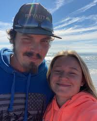 Leah Spring (@leah._.spring) · Instagram photos and Reels