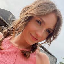 Madison Knaggs and Ethan Taylor's Wedding Website