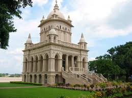 Belur Math A Tranquil Monastery Near Kolkata In 2020 Monastery Kolkata Tranquility