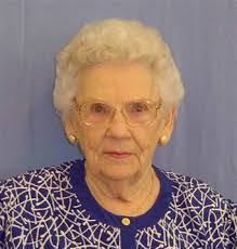 Eva Godsey's Instagram, Twitter & Facebook