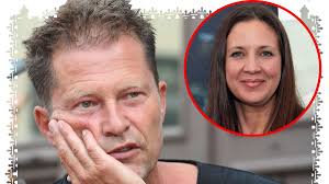 Die aktuellsten news und der heißeste gossip. Til Schweiger Liebes Comeback Dana Schweiger Zieht Wieder Ein Vip