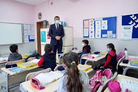 Candelas ile özel ders formatında i̇ngi̇li̇zce, toefl ibt, ielts, yds kursları alabilir ve yurt dışında eğitim danışmanlık hizmetlerinden faydalanabilirsiniz. Sinavlar Ile Ilgili Sozler Igrus