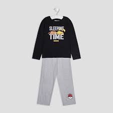 Idéals pour être bien au chaud toute la nuit. Ensemble Pyjama Pokemon Garcon Gris Fonce La Halle