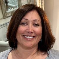 Karyn Sutton's Instagram, Twitter & Facebook