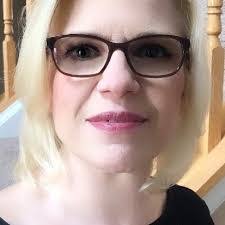 Linda Lach's Instagram, Twitter & Facebook