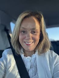 Michelle Dunford's Instagram, Twitter & Facebook