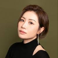 Phoebe Tong's Instagram, Twitter & Facebook