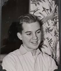 May be "just cousins" but there sure are a lot of similarities with these  2! Carl Lundy and John Davidson.