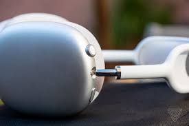 Airpods max combine a custom acoustic design, h1 chips, and advanced software to power computational audio for a breakthrough listening experience with adaptive eq, active noise. Apple Airpods Max Review Luxurious Sound For A Luxury Price The Verge