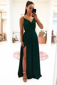 Approx Length 145cm True To Size Polyester Colour Emerald Green Care Hand Wash Only Iron In In 2020 Green Formal Dresses Long Green Dress Emerald Green Prom Dress