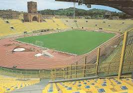 In 1934 vonden er al wedstrijden voor het wereldkampioenschap plaats in dit stadion. Stadio Renato Dall Ara Bologna Bolonha Italia 1990