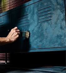 3 Manieres De Rafraichir Vos Vieux Meubles Alte Mobel Mobel Verschonern Ikea Ps Schrank