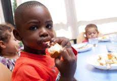 Le nombre de personnes autorisé pour une activité est de dix maximum. Menus Accueils De Loisirs Toulouse Fr