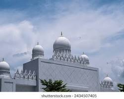 Gambar Exterior of Masjid Zayed Solo