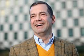 A fearless performance in the theatre of hospitality