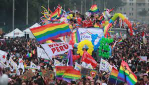 Hoy se conmemoran las manifestaciones de las personas lgbt+ del pub stonewall inn, en nueva york (estados unidos), a causa de una redada que se hizo en el local por ser un bar gay. Noticias Sobre Dia Del Orgullo Gay El Comercio Peru