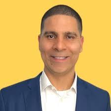 Mark Malmberg's Instagram, Twitter & Facebook