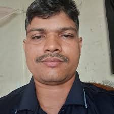 Happiness is in every little moment of our life....😌💛