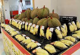 Pdf | the tropical fruit durian in southeast and east asia has witnessed a surge in popularity in the past two both cultural and marketing terroir are singled out in the durian. Durian Wikiwand