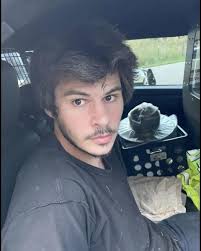 Investigative journalist James Seidel (Crime and Cask