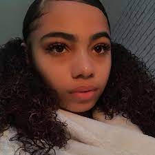 Embrace your hair's natural texture and try one of these short haircuts for girls with curly hair. Pinterest Yagurlfaith Light Skin Girls Curly Hair Styles Naturally Baddie Hairstyles