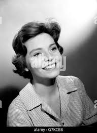 Pauline yates hi-res stock photography and images