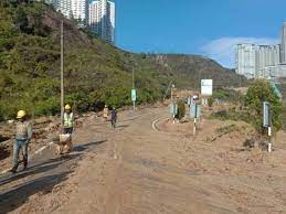 Tanah runtuh di jalan genting amber court, genting highlands. Tanah Runtuh Di Genting Highlands Hanya Satu Laluan Dibuka