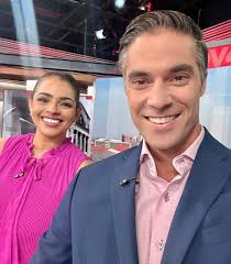 Holiday weekend smiles. Enjoy and be safe! 😎