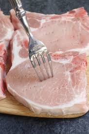I've been marinating and seasoning pork and it's always turned out really i combine the brined pork with a carnitas recipe i've been making for awhile and it turns it into some of the best pork i've had in my life. Easy Pork Chop Brine The Secret To Tender Pork Chops Tipbuzz