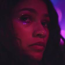 It's a very real look into the. All The Euphoria Makeup Looks From Season One What They Mean I Am Co Euphoria Zendaya Zendaya Makeup