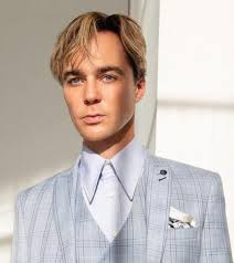 Kotex's Hair Style and Maintenance