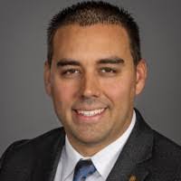 Eric Cave's Instagram, Twitter & Facebook