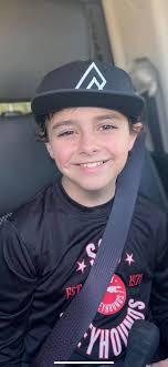 Can a club book be published with accumulated photos?